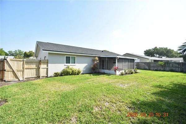 $3,595 | 2600 60th Avenue South, St. Petersburg, FL 33712