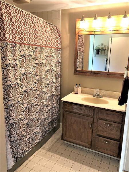 102 Rinard Lane Rochester, PA 15074 - Photo 6 of 24