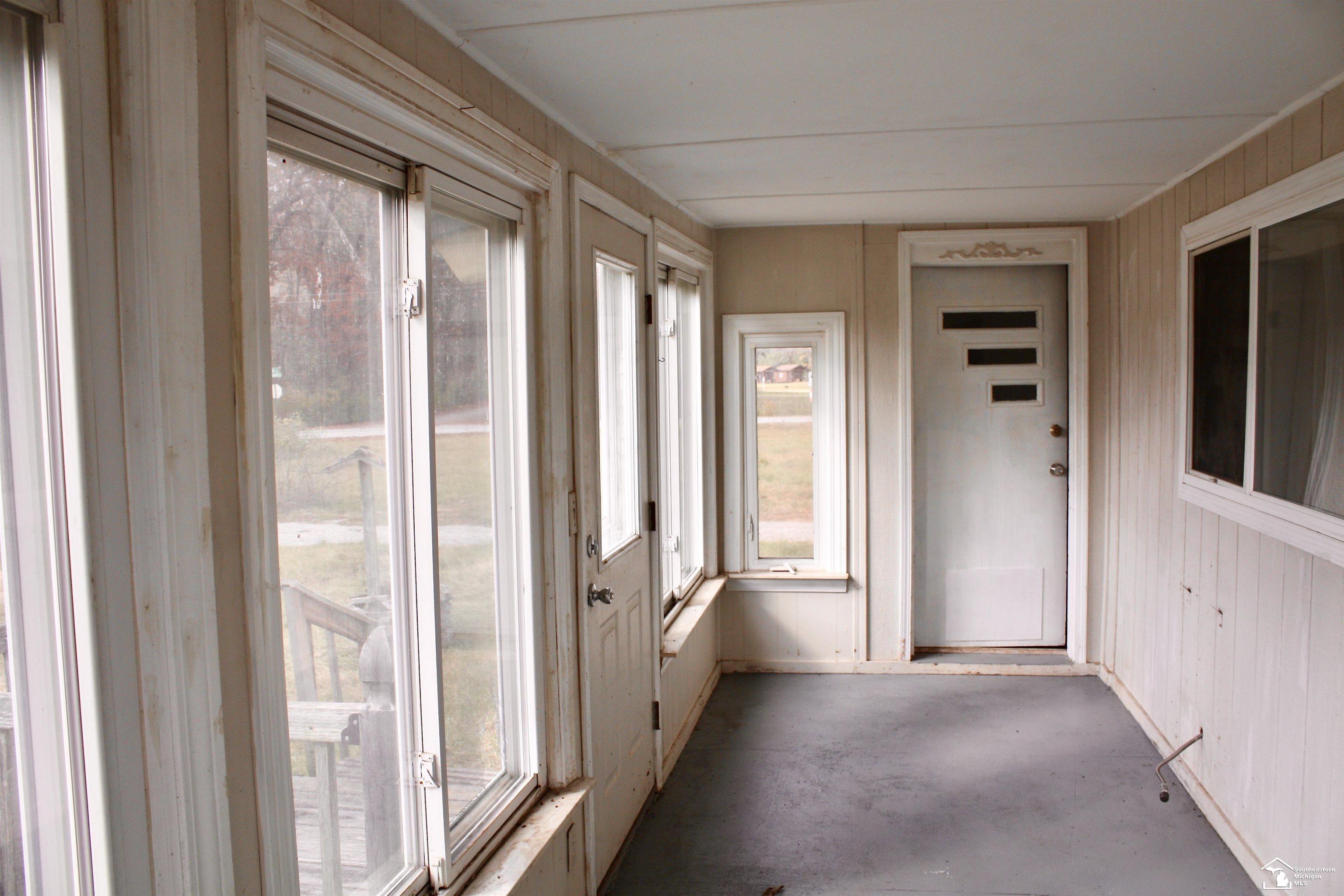 1915 Irish Road Dundee, MI 48131 - Photo 21 of 29