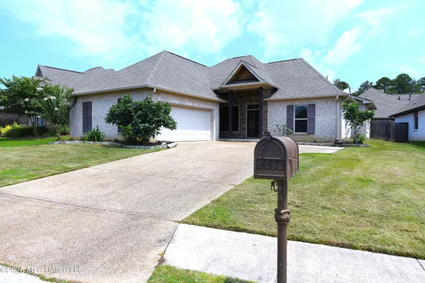 $398,000 | 602 Emerald Court, Brandon, MS 39047