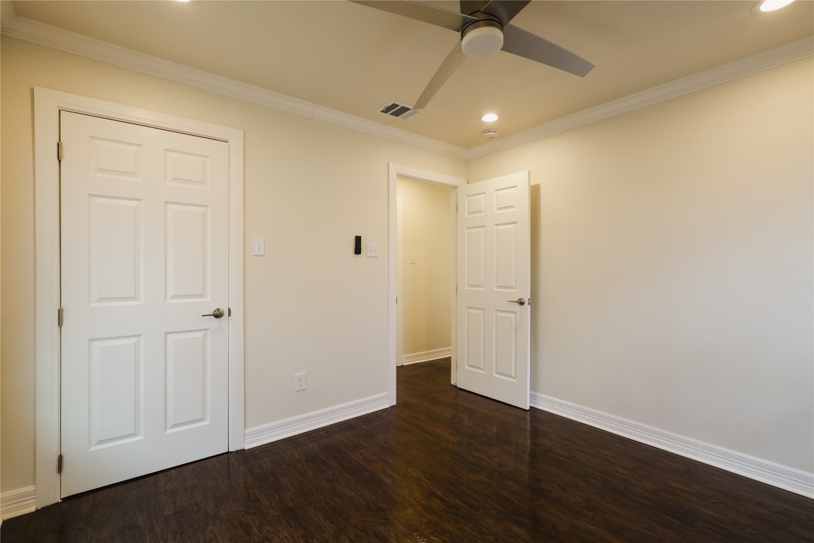 5203 Kelso Street Houston, TX 77021 - Photo 10 of 25