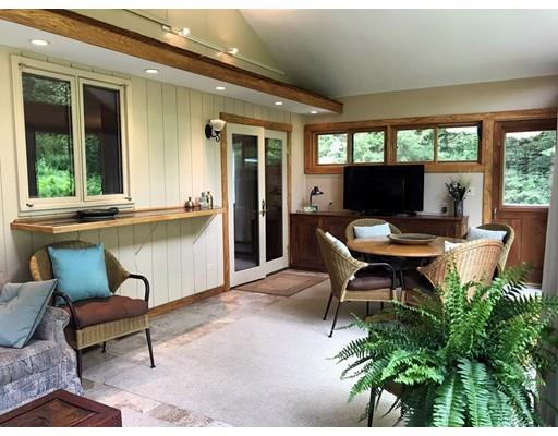 70 Hillside Road Deerfield, MA 01373 - Photo 7 of 38 Gallery Image 7