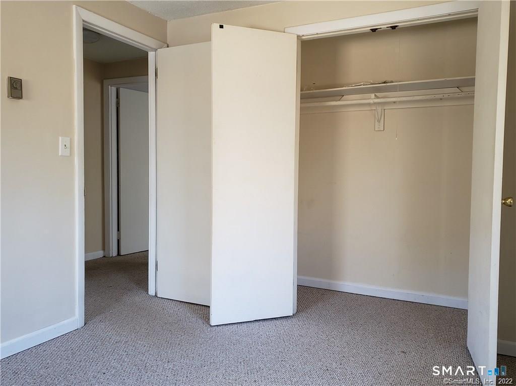 8 White Oak Road, Unit D Mansfield, CT 06268 - Photo 2 of 8
