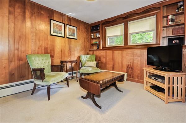 31 Sterling Road Westwood, MA 02090 - Photo 14 of 30 Gallery Image 14