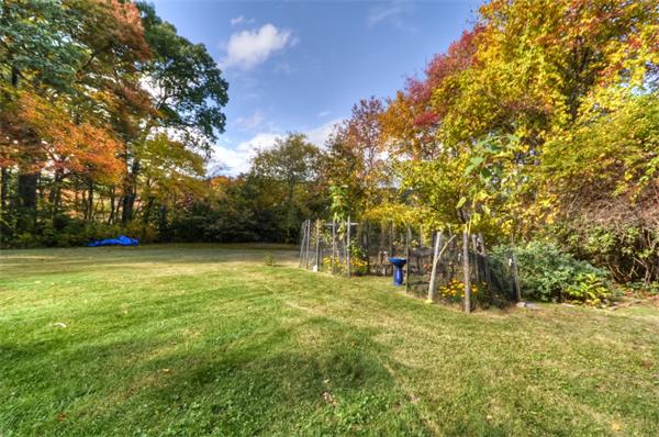 31 Sterling Road Westwood, MA 02090 - Photo 25 of 30 Gallery Image 25