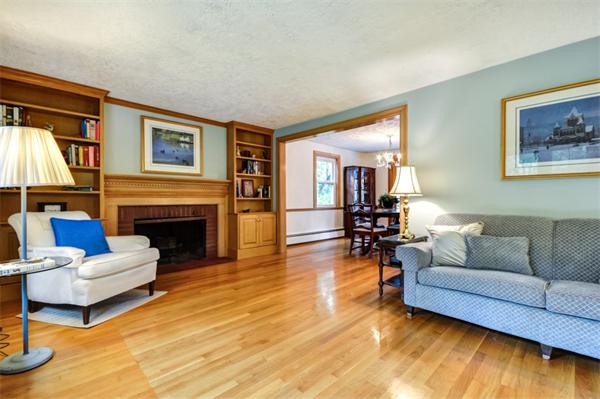 31 Sterling Road Westwood, MA 02090 - Photo 4 of 30 Gallery Image 4