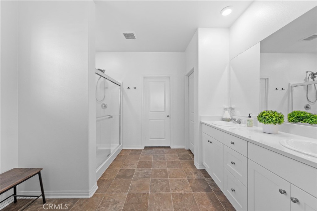 5564 Rodeo Drive Hemet, CA 92545 - Photo 13 of 23
