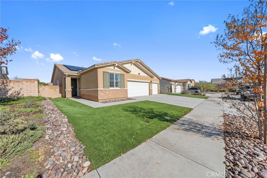 5564 Rodeo Drive Hemet, CA 92545 - Photo 3 of 23