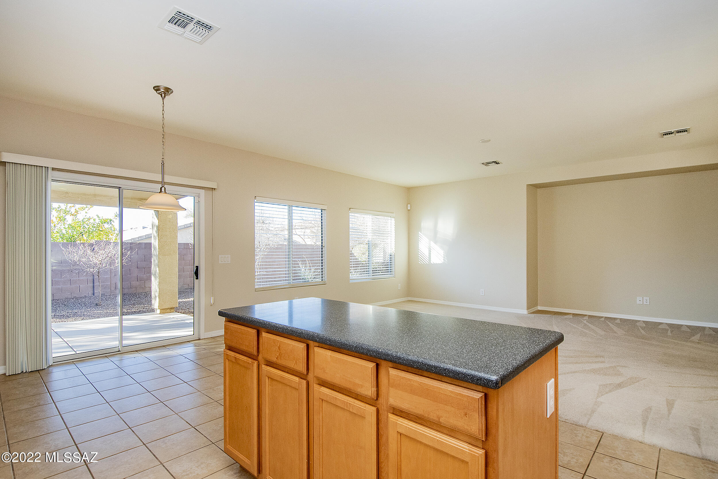 3644 East Fox Trotter Road Tucson, AZ 85739 - Photo 3 of 37