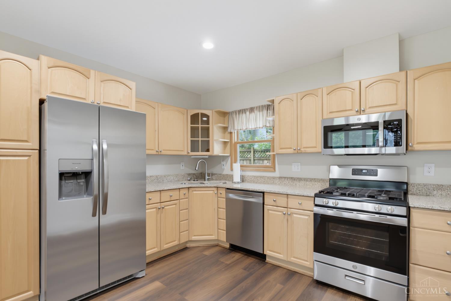 8265 Forest Road Cincinnati, OH 45255 - Photo 16 of 61 Gallery Image 16