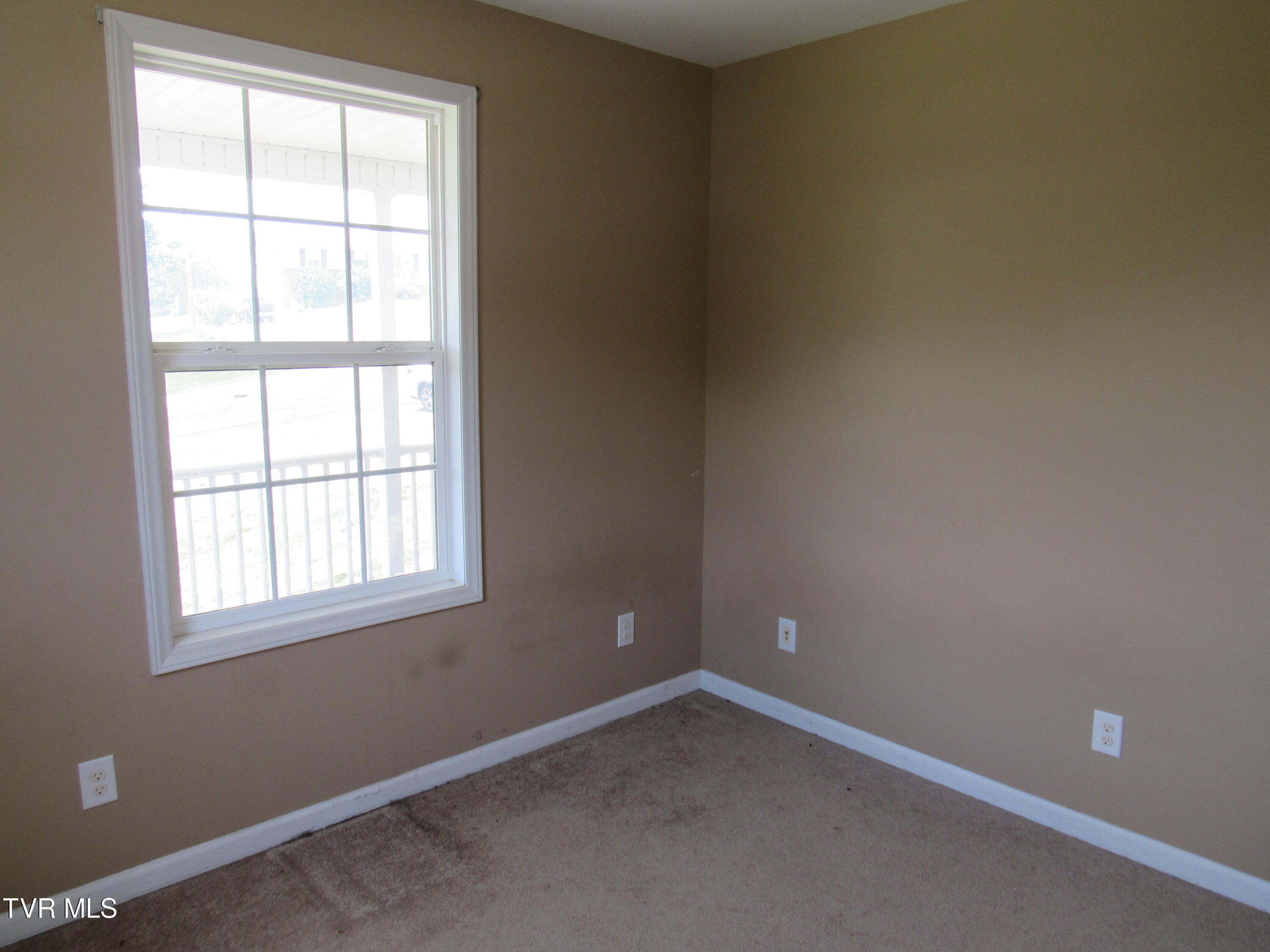 1285 Jim Fox Road Greeneville, TN 37743 - Photo 29 of 47 IMG_2476