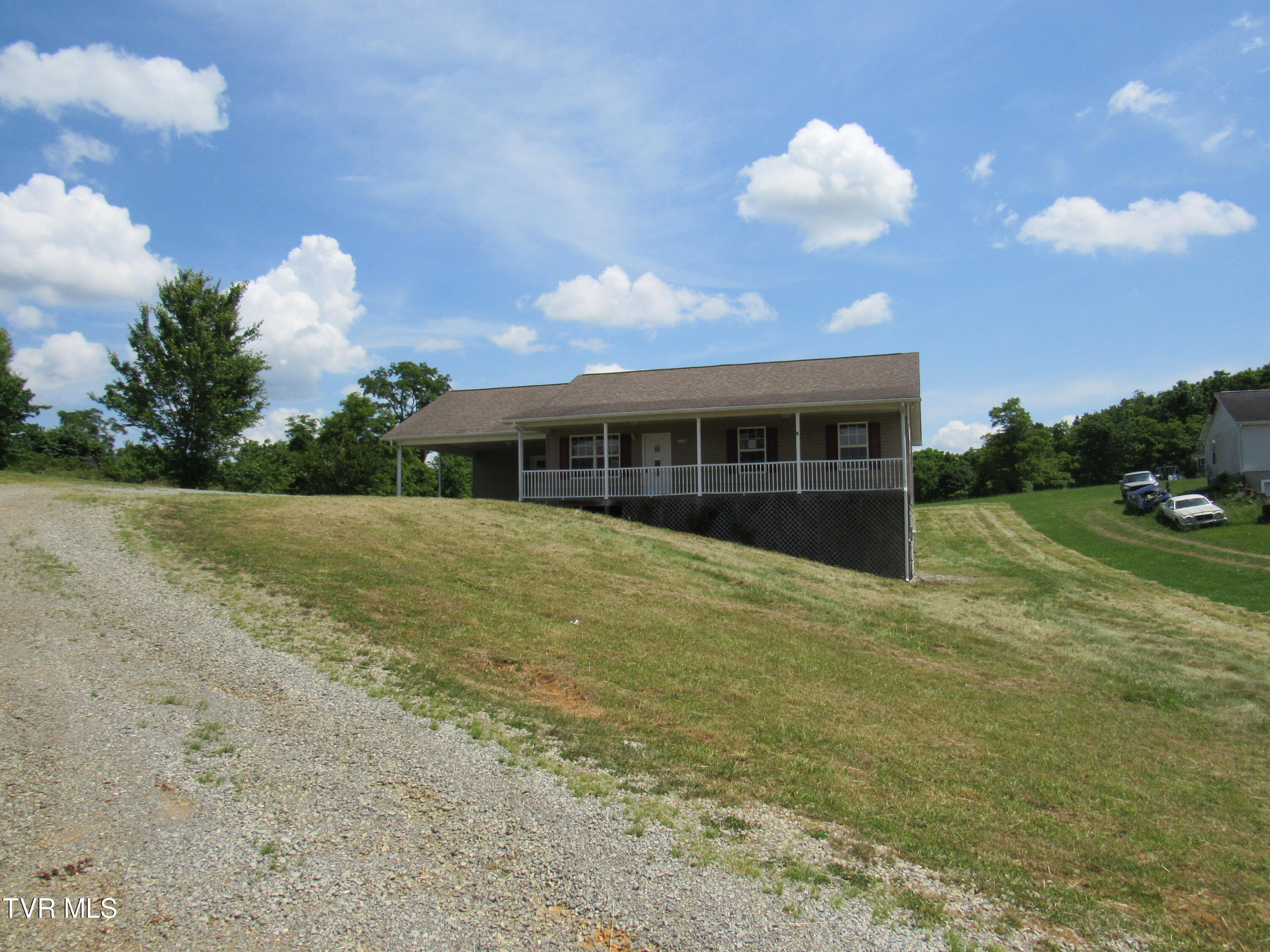 1285 Jim Fox Road Greeneville, TN 37743 - Photo 45 of 47 IMG_2424