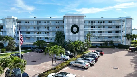 $499,000 | 60 Yacht Club Drive, Unit 103, North Palm Beach, FL 33408