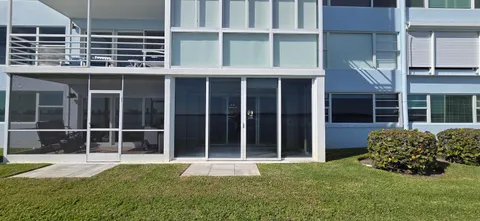 $499,000 | 60 Yacht Club Drive, Unit 103, North Palm Beach, FL 33408