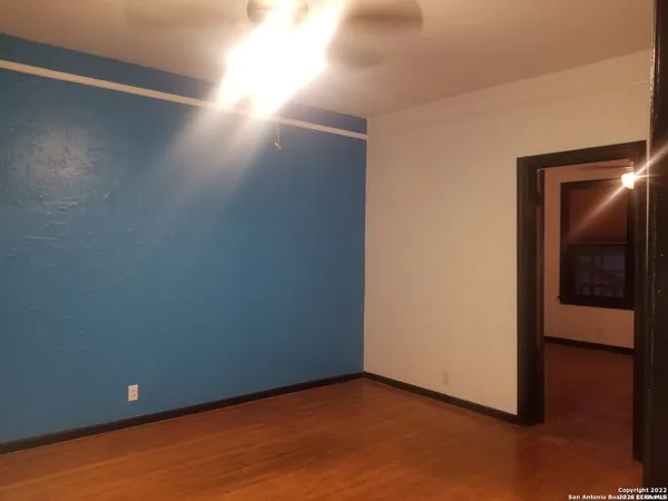 $900 | 810 West Craig Place, Unit 201, San Antonio, TX 78212