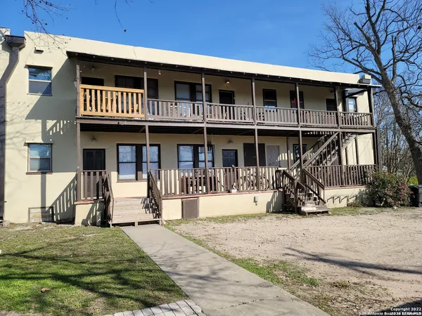 $900 | 810 West Craig Place, Unit 201, San Antonio, TX 78212