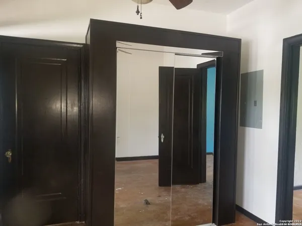 $900 | 810 West Craig Place, Unit 201, San Antonio, TX 78212
