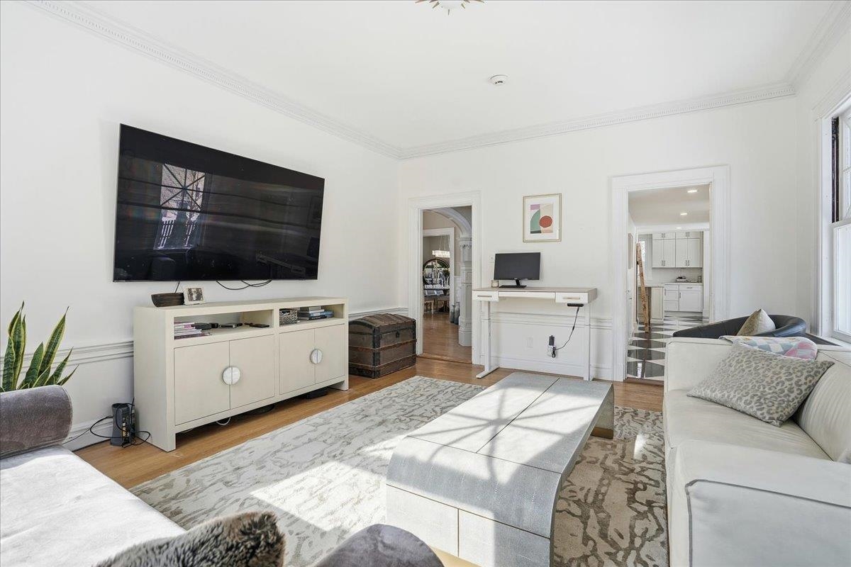 2159 Elm Street Manchester, NH 03104 - Photo 22 of 58