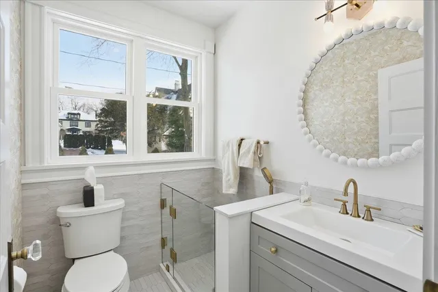 $949,900 | 2159 Elm Street, Manchester, NH 03104