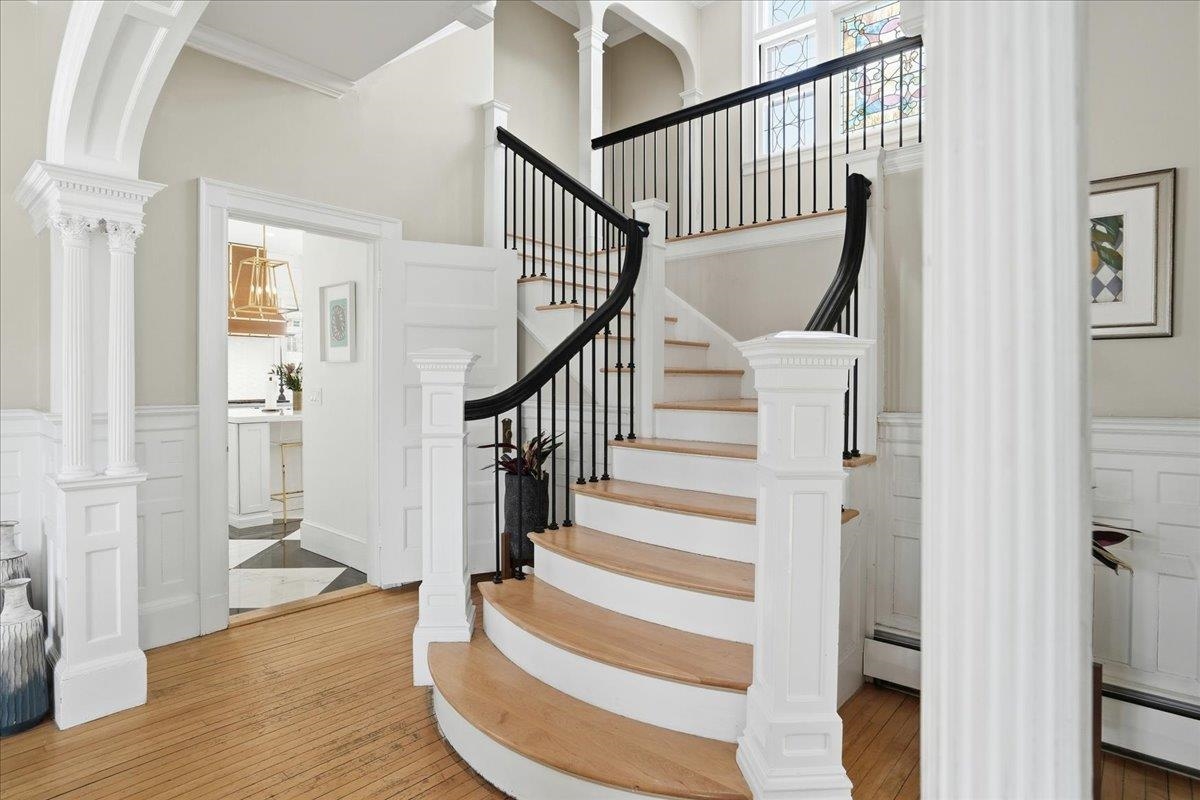 2159 Elm Street Manchester, NH 03104 - Photo 25 of 58