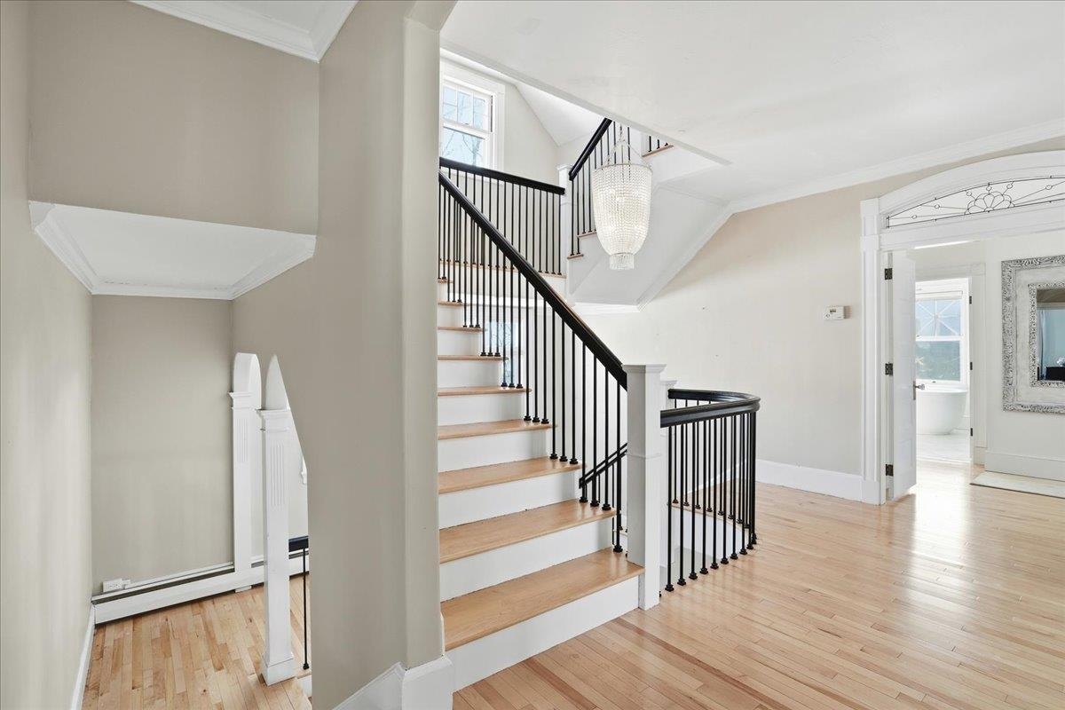 2159 Elm Street Manchester, NH 03104 - Photo 41 of 58