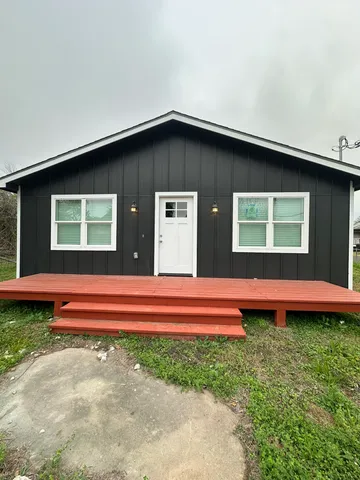 $4,000 | 8223 Wallis Street, Fulshear, TX 77441