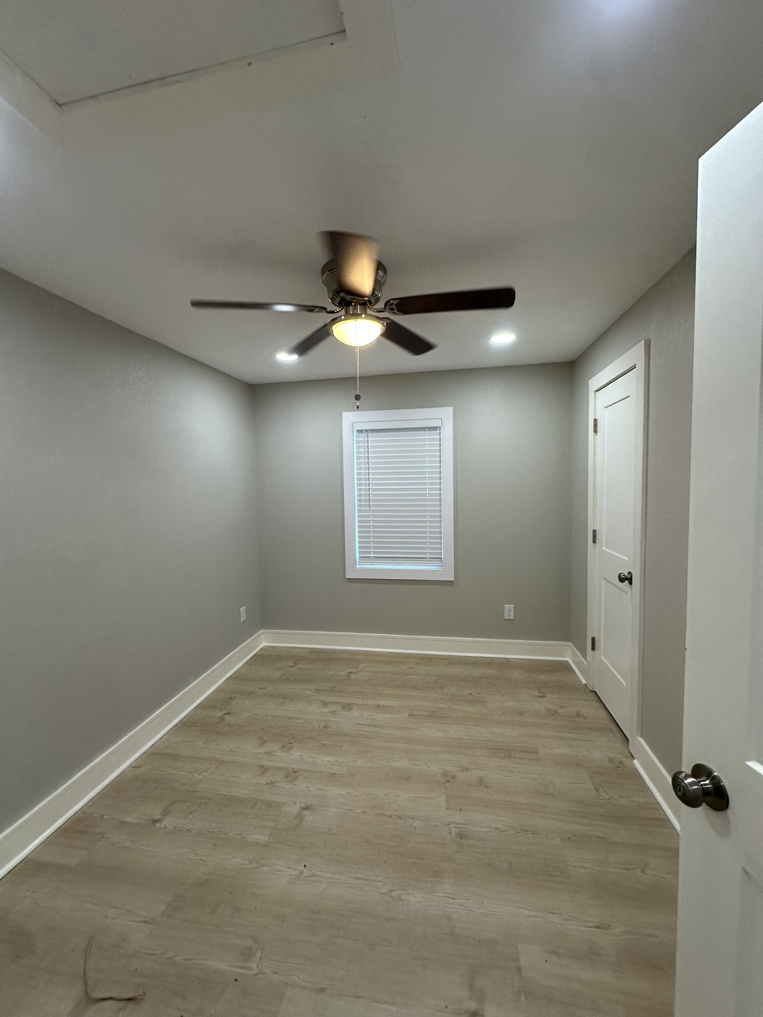 8223 Wallis Street Fulshear, TX 77441 - Photo 19 of 30 a view of an empty room