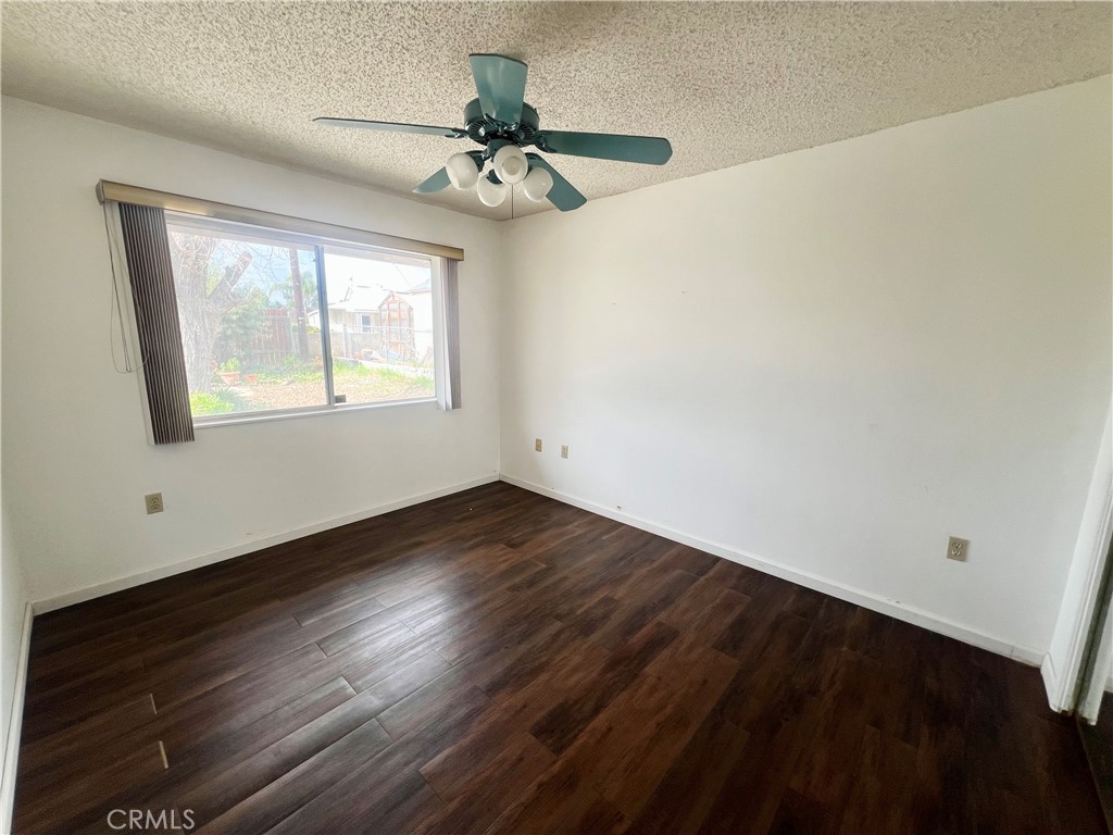 29055 Bradley Road Menifee, CA 92586 - Photo 7 of 23