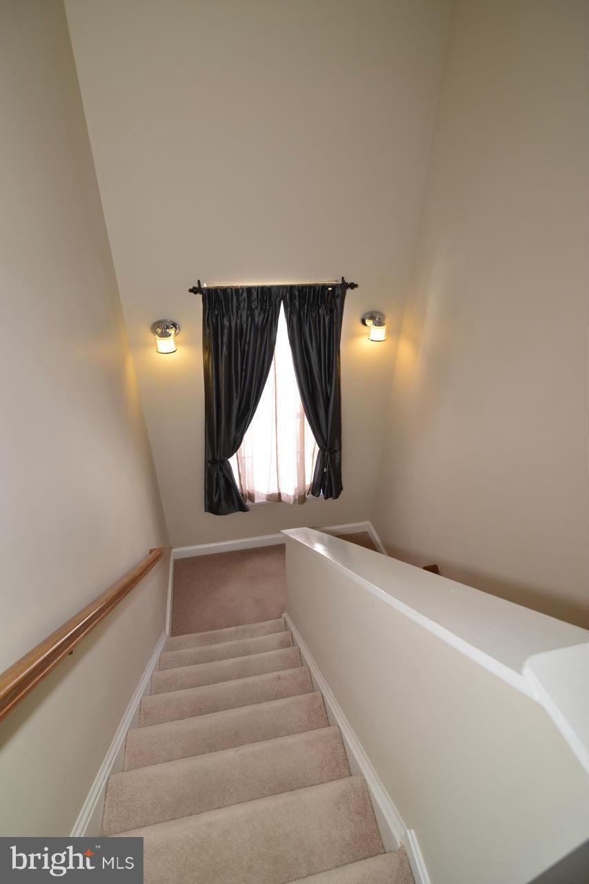 653 Springhouse Square Southeast Leesburg, VA 20175 - Photo 17 of 30 Interior (General)