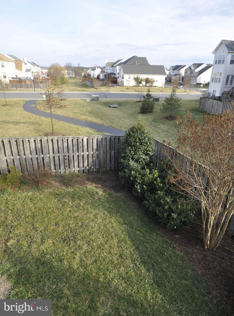 653 Springhouse Square Southeast Leesburg, VA 20175 - Photo 28 of 30 Exterior (Rear)