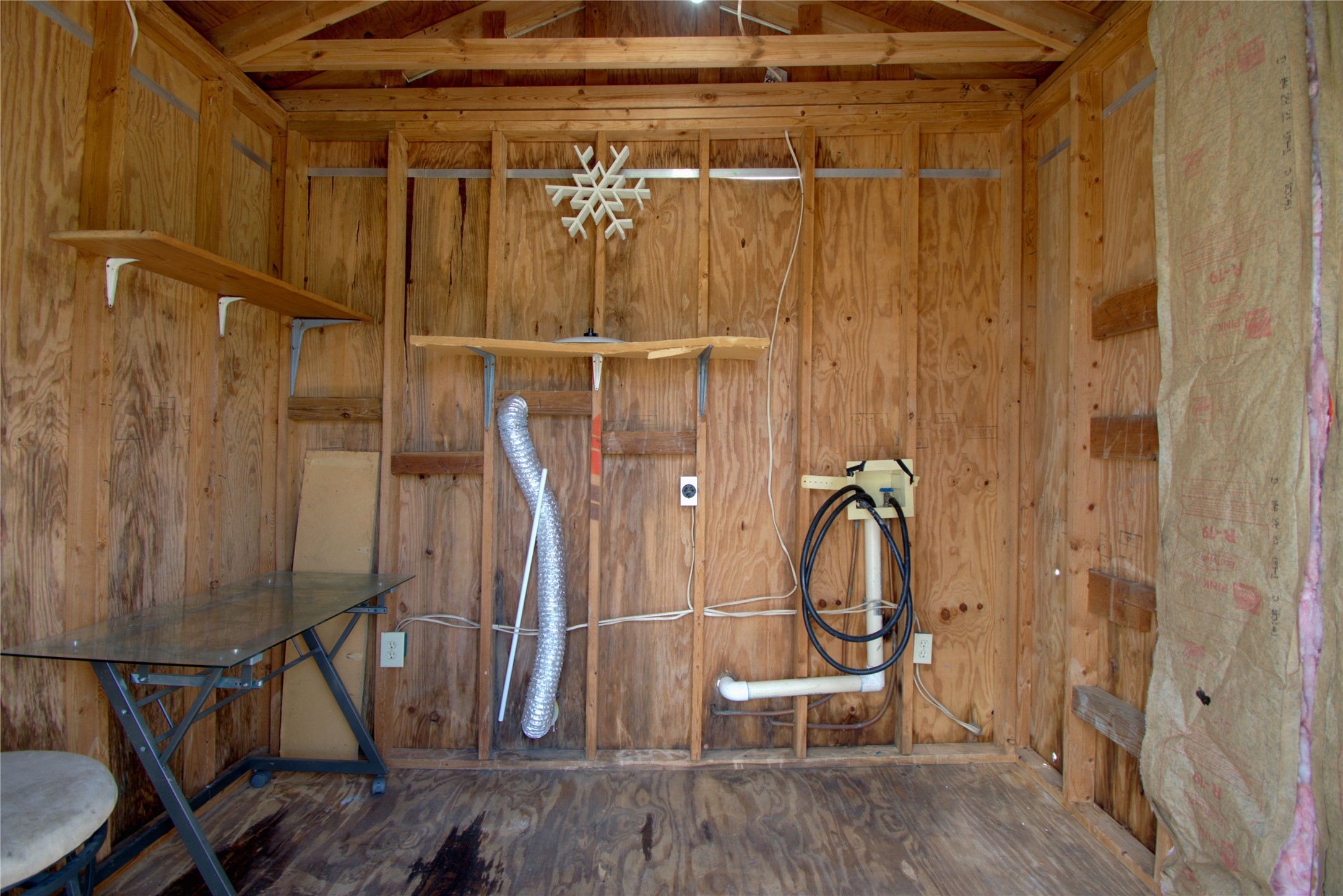 8402 Elroy Road Del Valle, TX 78617 - Photo 13 of 17 Gallery Image 13
