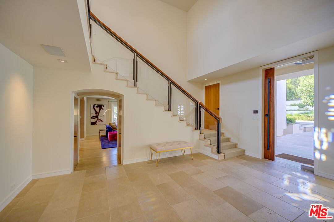 1235 Tower Road Beverly Hills, CA 90210 - Photo 6 of 31 a view of entryway and hall