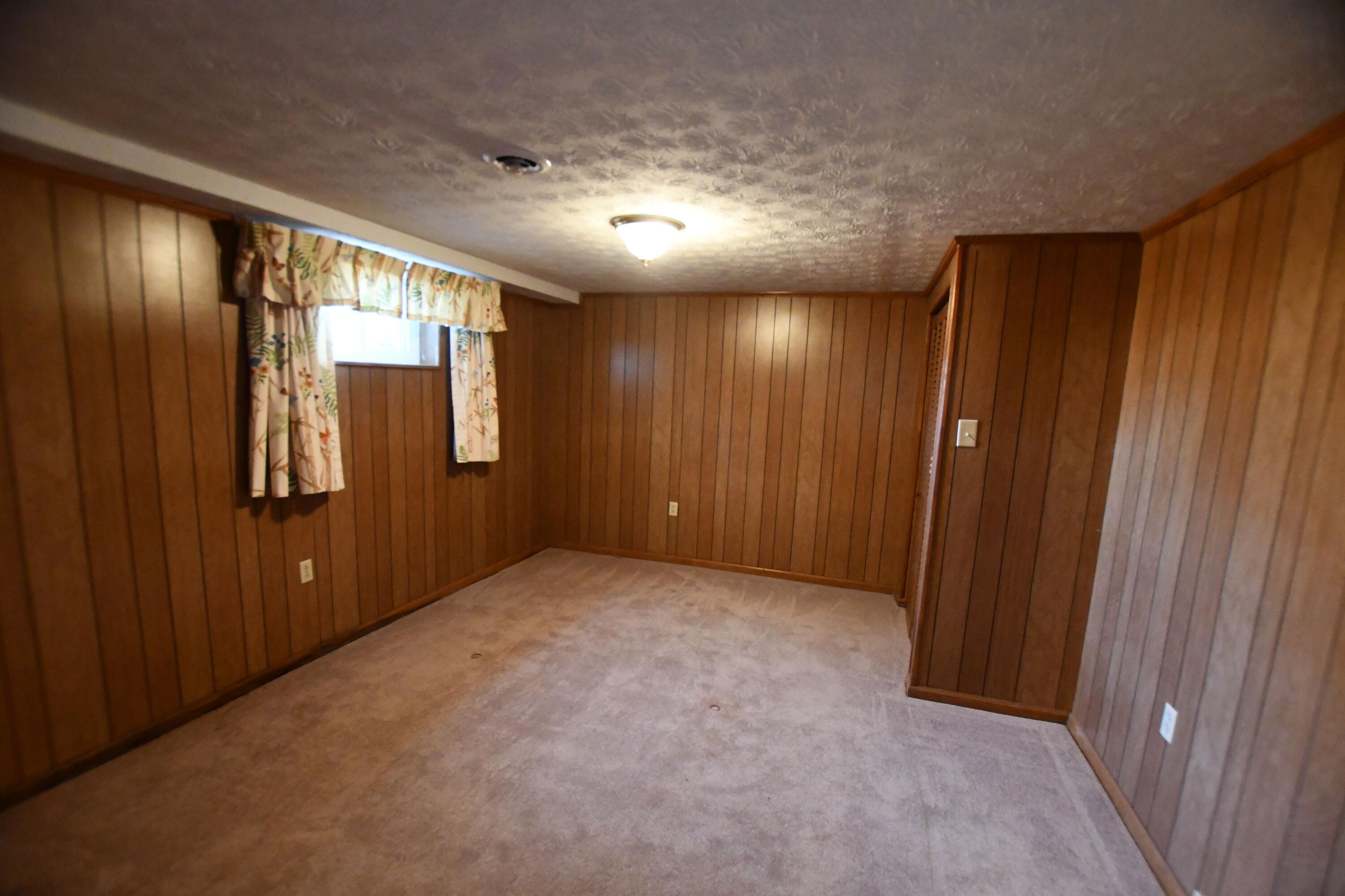 1209 College Hill Road Waco, KY 40385 - Photo 30 of 34 Basement finished room!