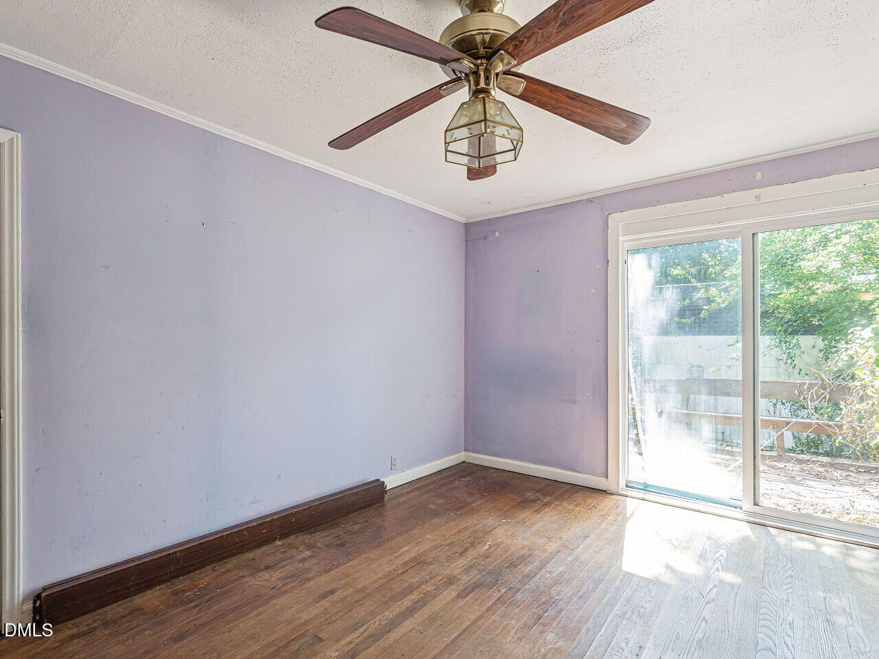 730 East Whitaker Mill Road Raleigh, NC 27608 - Photo 11 of 16 011-1280x960-primary-bedroom