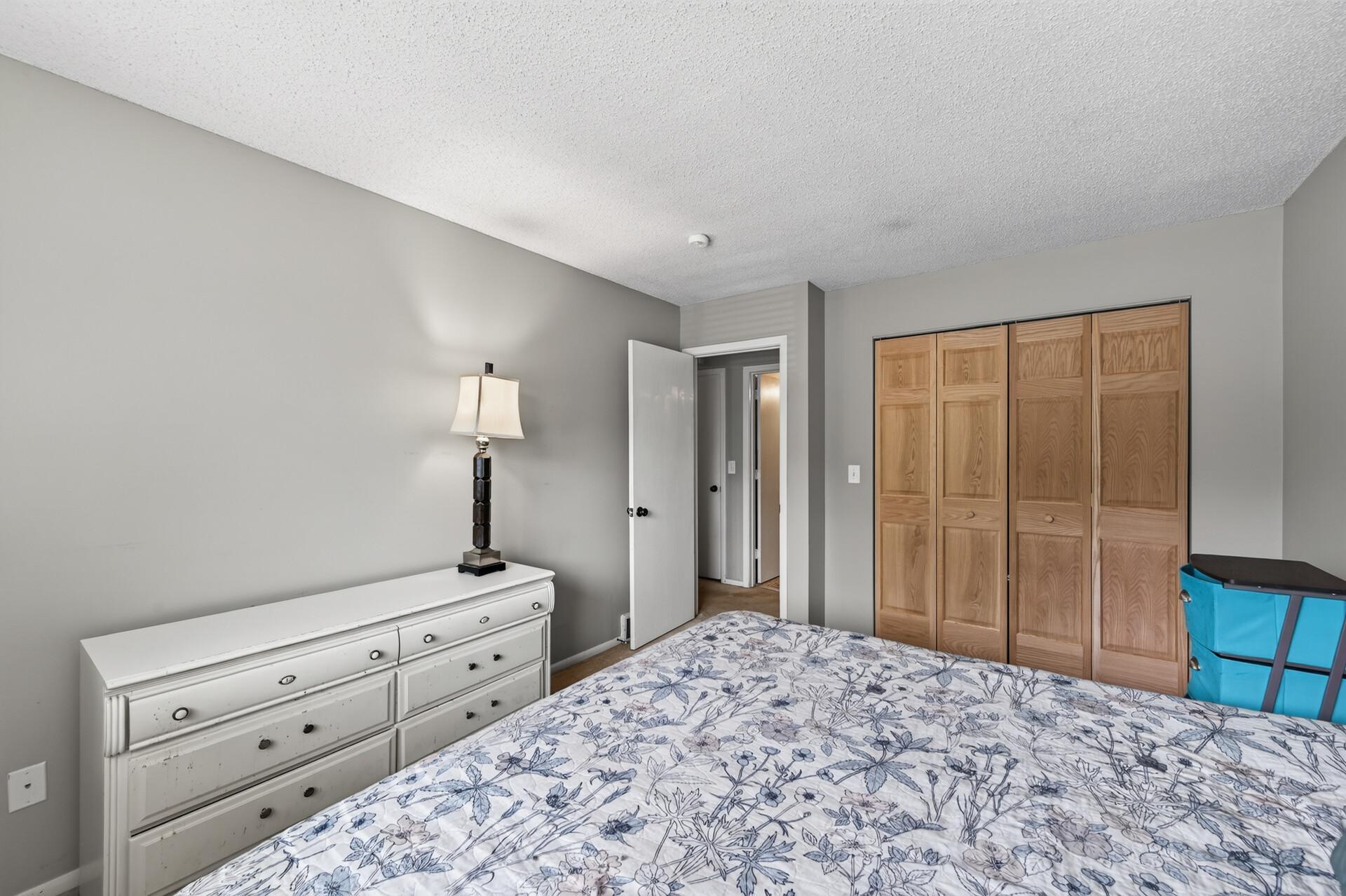324 Shawnee Trail Shakopee, MN 55379 - Photo 13 of 25