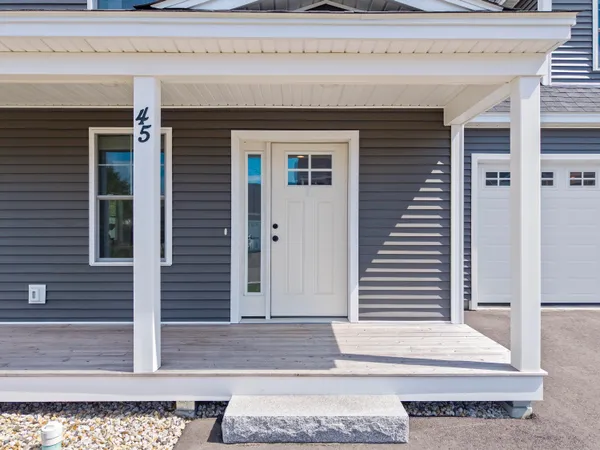 $605,000 | 45 Enterprise Drive, Brunswick, ME 04011