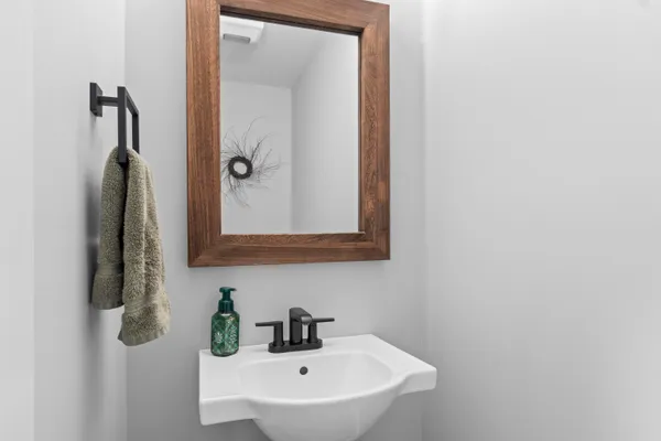 $605,000 | 45 Enterprise Drive, Brunswick, ME 04011