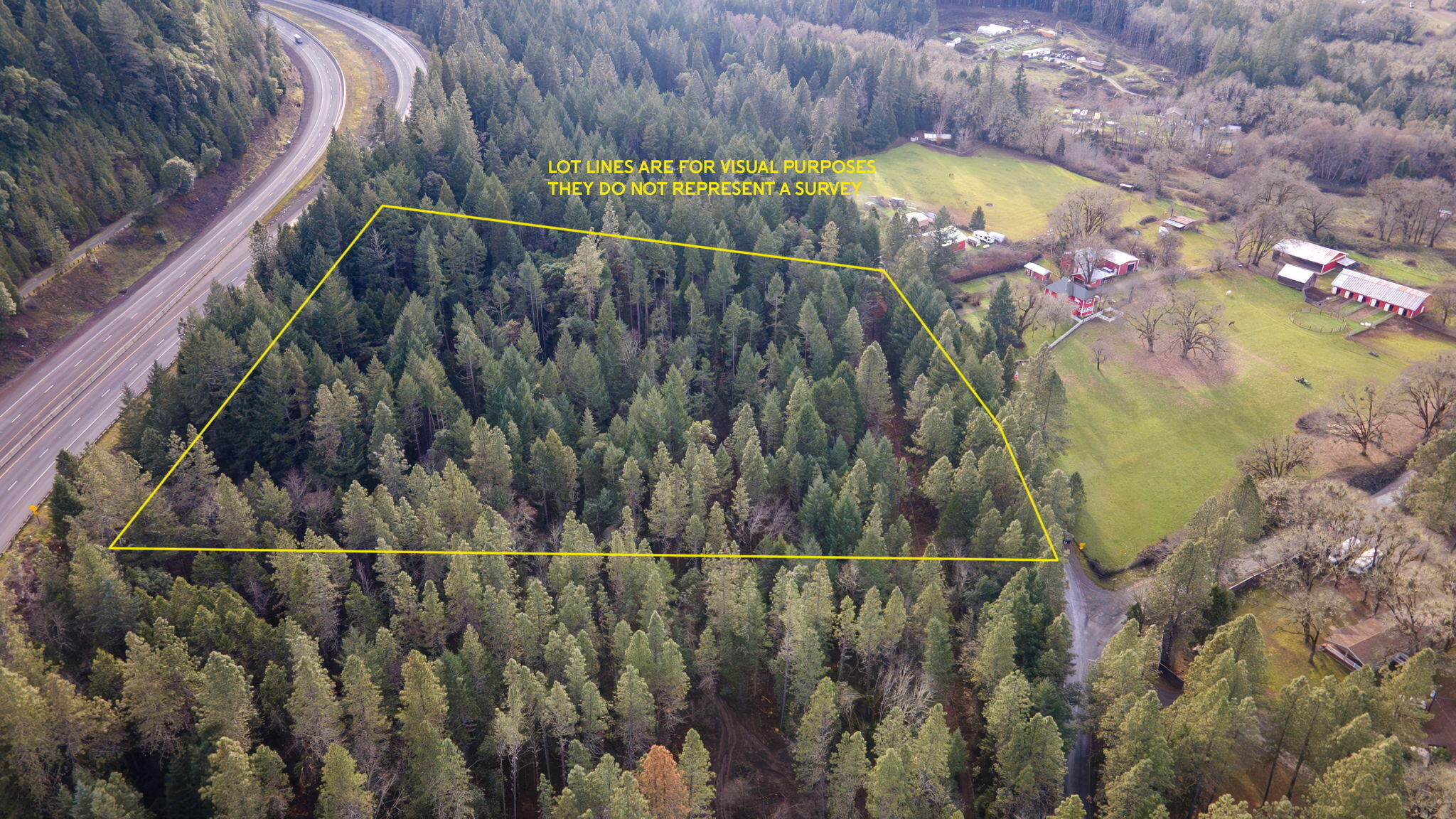 Old Stage Road Wolf Creek, OR 97497 - Photo 2 of 12 a view of a tennis court