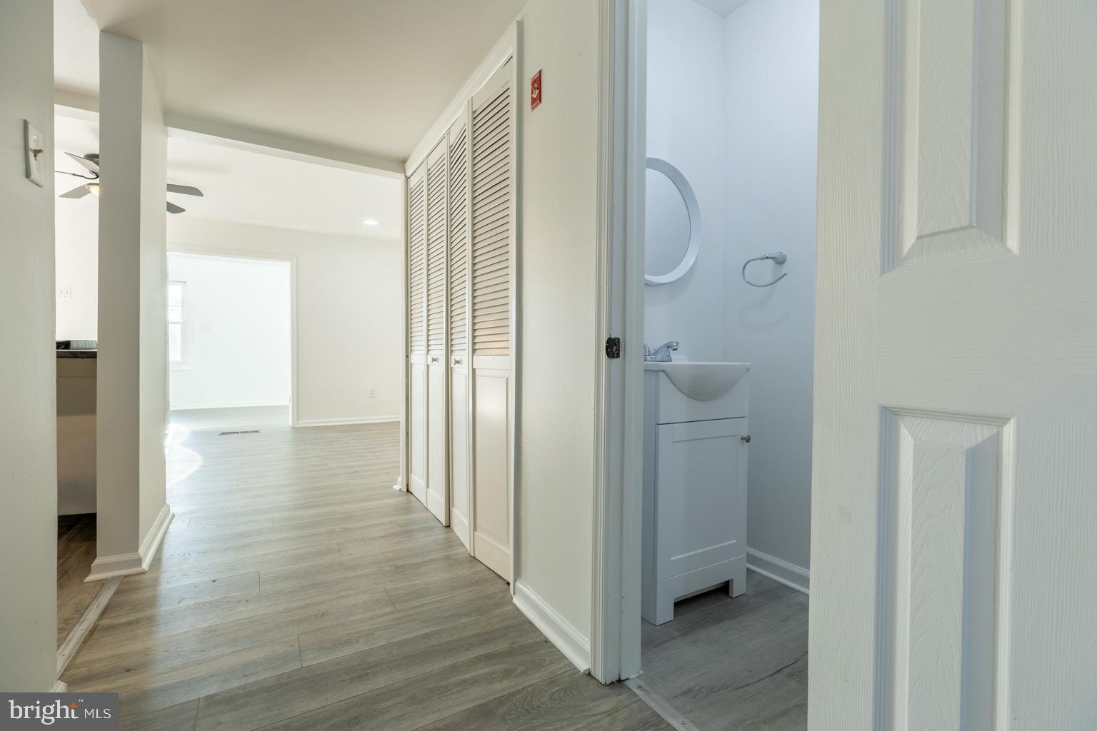 5 Farragut Court Willingboro, NJ 08046 - Photo 42 of 51 a view of a bathroom from a hallway
