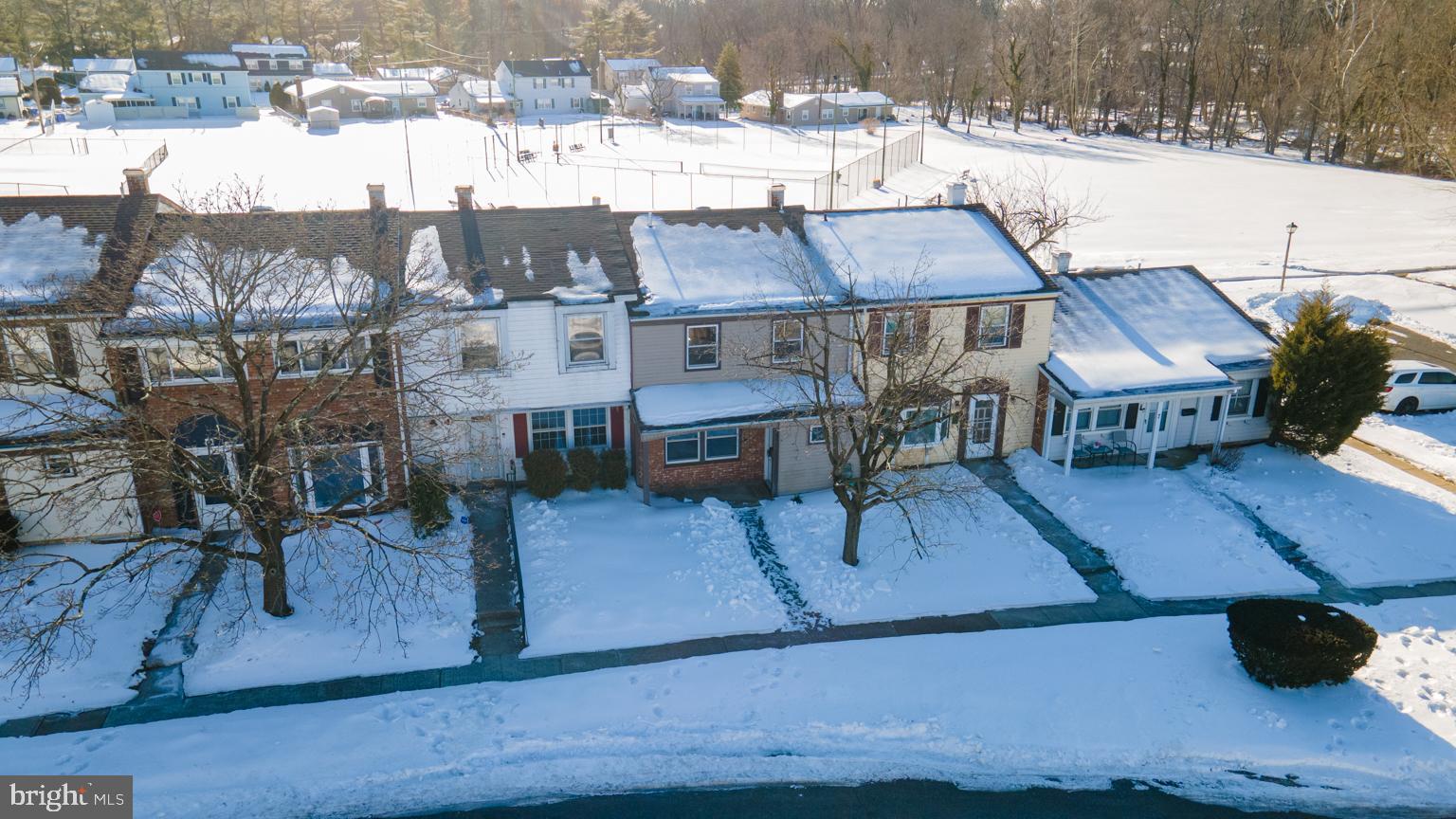 5 Farragut Court Willingboro, NJ 08046 - Photo 45 of 51 an aerial view of a houses with yard