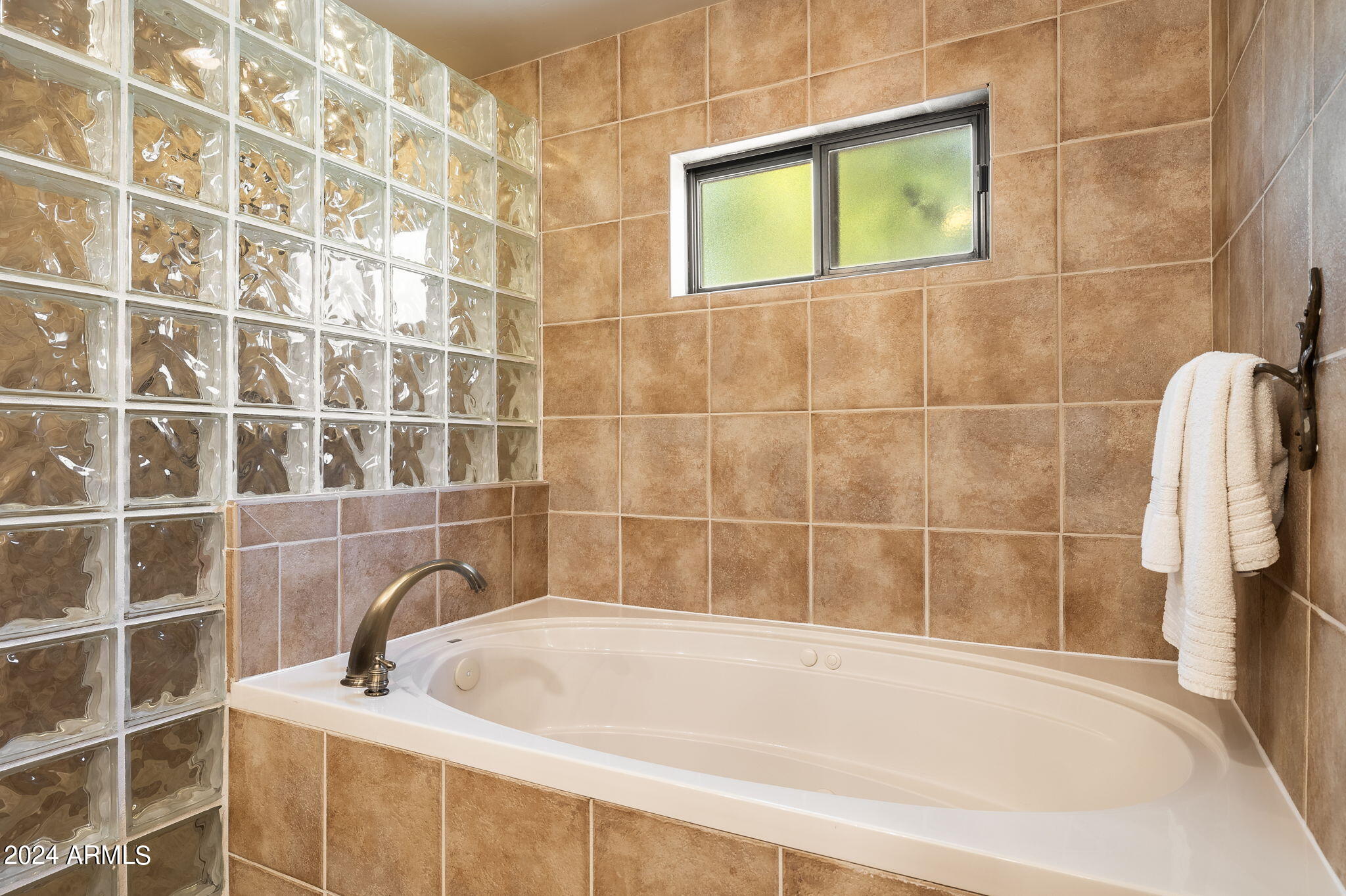 36601 North Mule Train Road, Unit A5 Carefree, AZ 85377 - Photo 26 of 57 39-web-or-mls-36601-n-mule-train-rd-a5