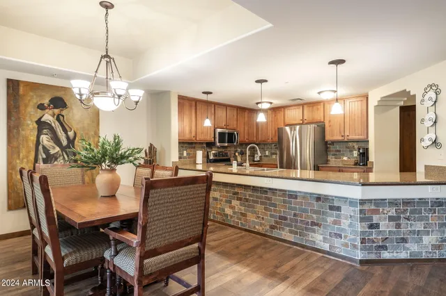 $4,950 | 36601 North Mule Train Road, Unit A5, Carefree, AZ 85377