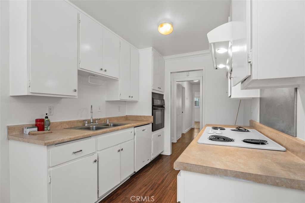 12200 Montecito Road, Unit F105 Seal Beach, CA 90740 - Photo 13 of 33