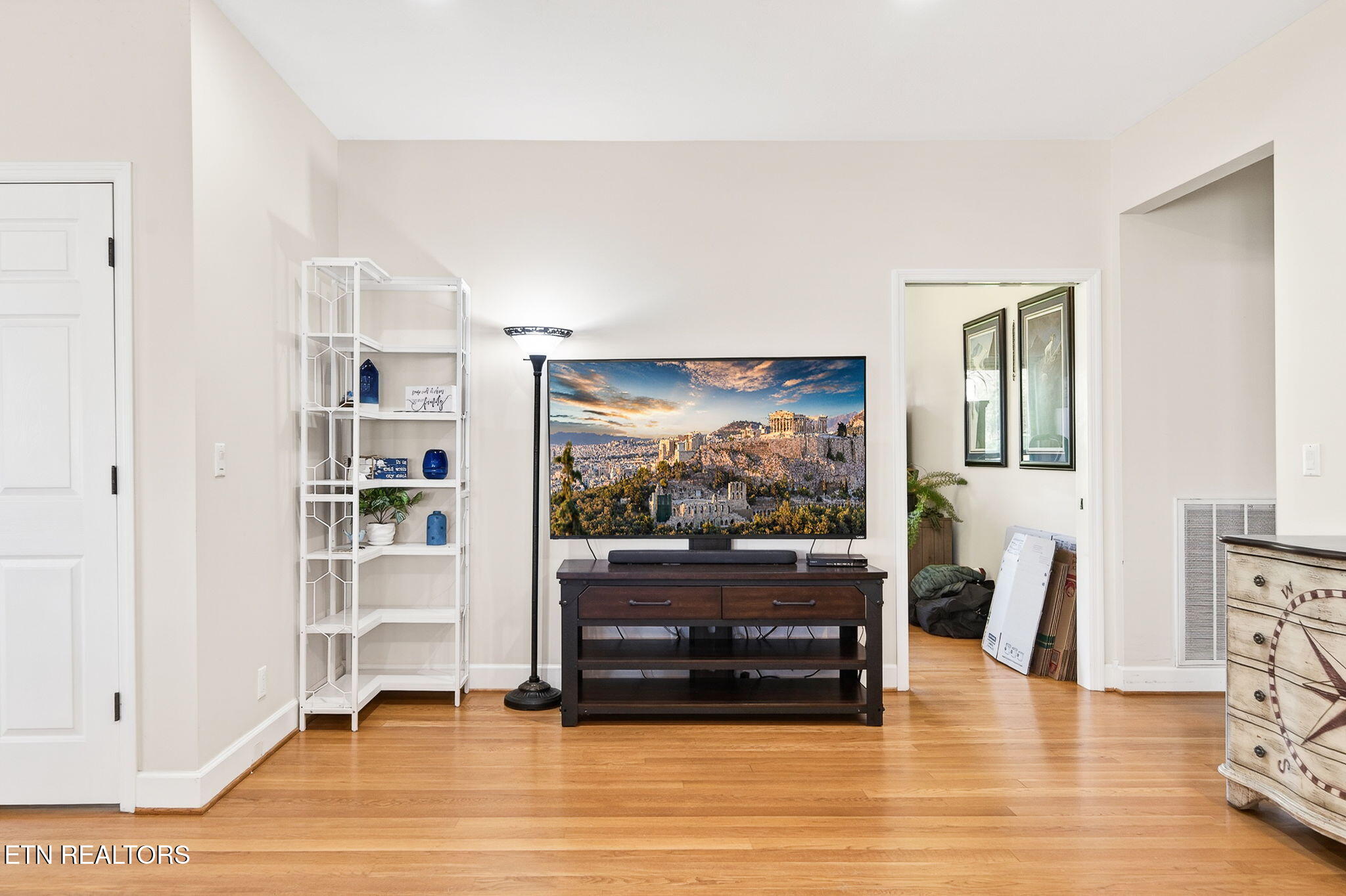 94 Quail Ridge Drive Crossville, TN 38555 - Photo 10 of 60 18-web-or-mls-94 Quail Ridge Dr_081_TNPC