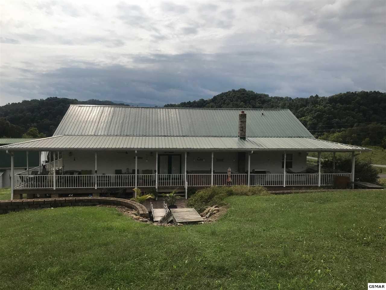 330 Lower Bogard Road Newport, TN 37821 - Photo 4 of 36