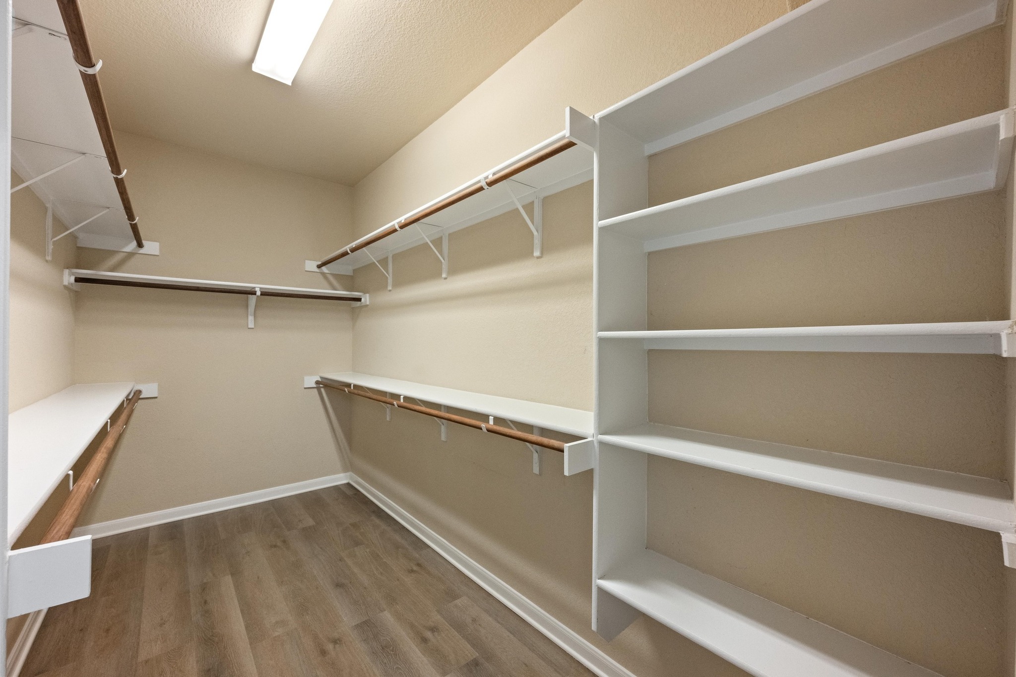 4924 Pyrenees Pass Bee Cave, TX 78738 - Photo 19 of 26 Primary closet