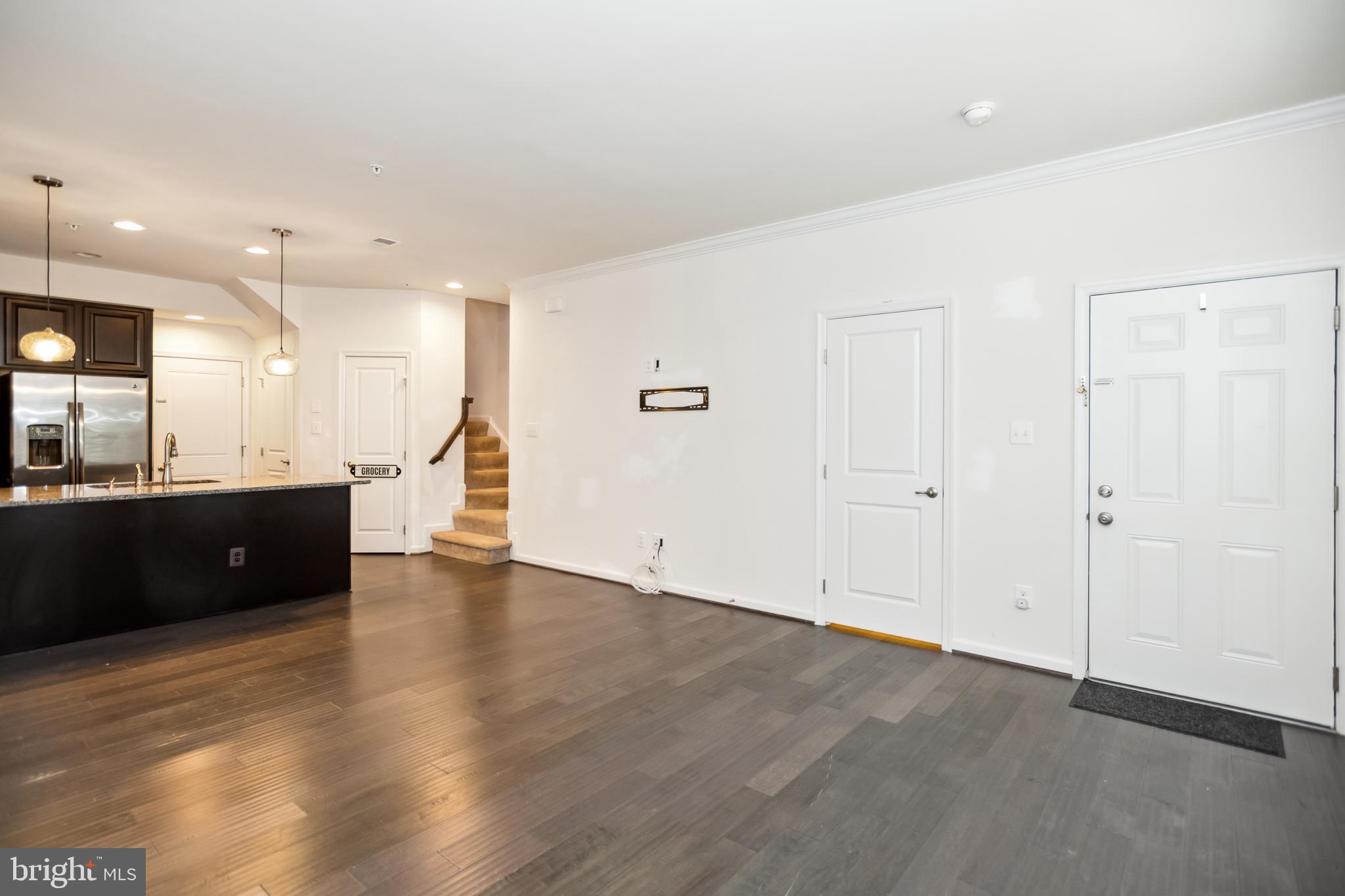 7542 Brunson Circle Gainesville, VA 20155 - Photo 6 of 29