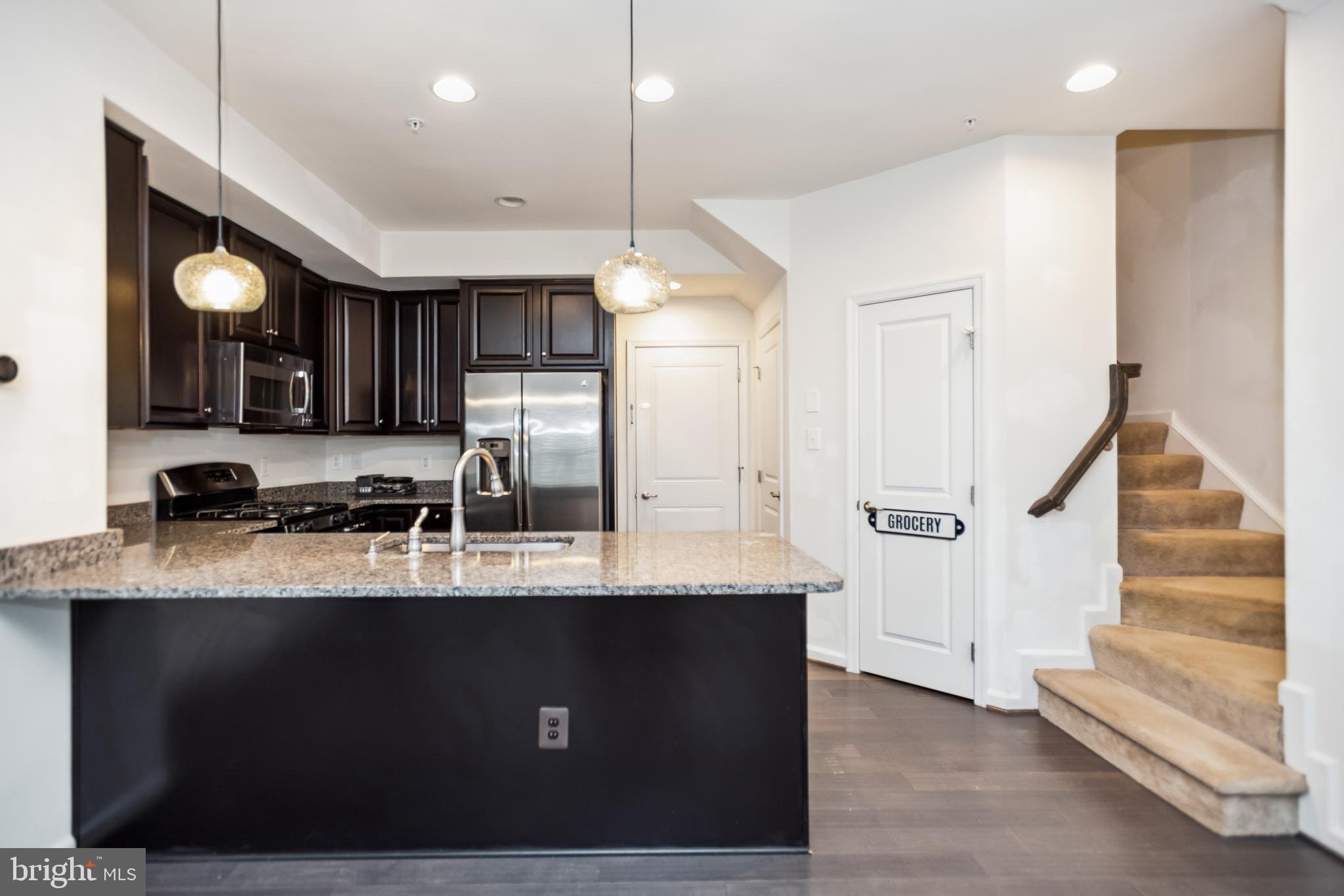 7542 Brunson Circle Gainesville, VA 20155 - Photo 9 of 29