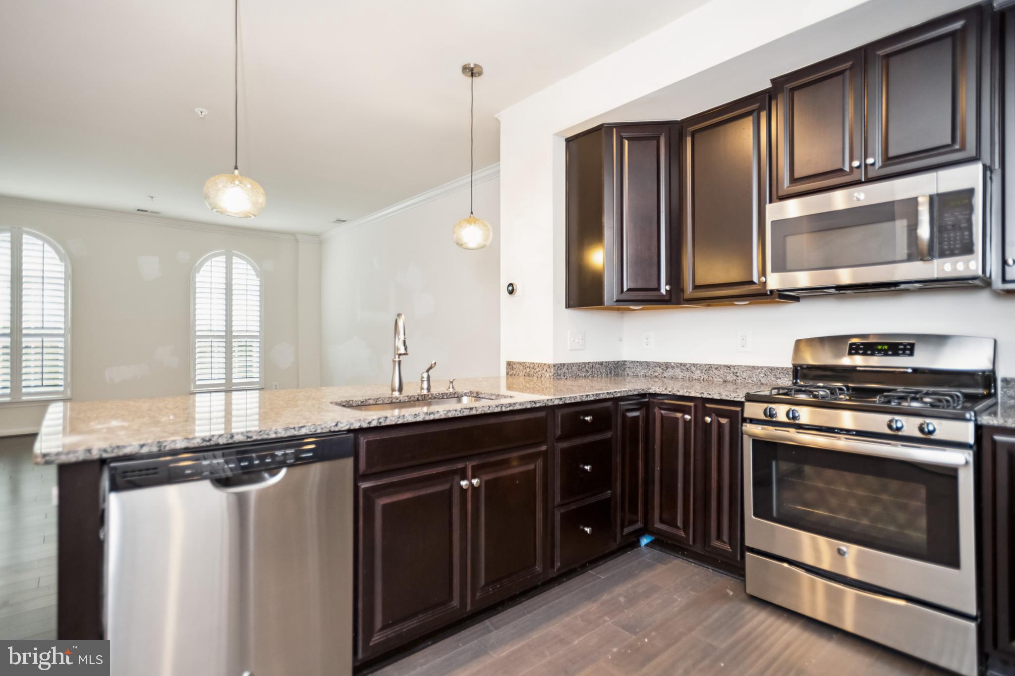 7542 Brunson Circle Gainesville, VA 20155 - Photo 10 of 29