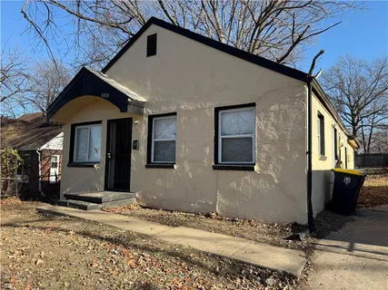 $124,900 | 6329 South Benton Street, Kansas City, MO 64132